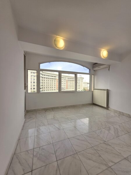 Calea 13 Septembrie, Marriott, apartament 3 camere, 700 eur.