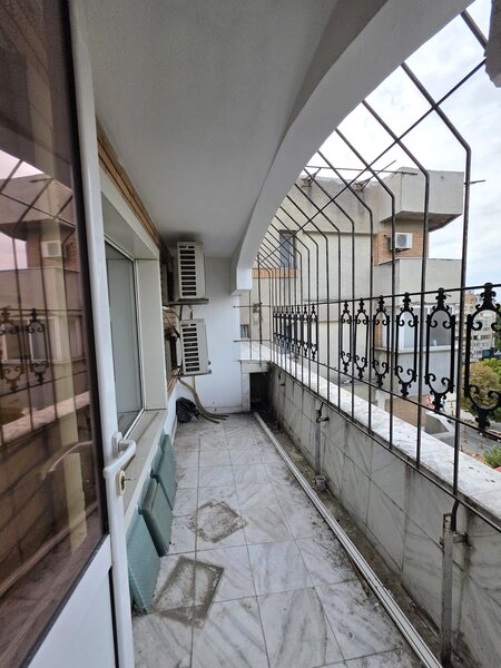 Calea 13 Septembrie, Marriott, apartament 3 camere, 700 eur.